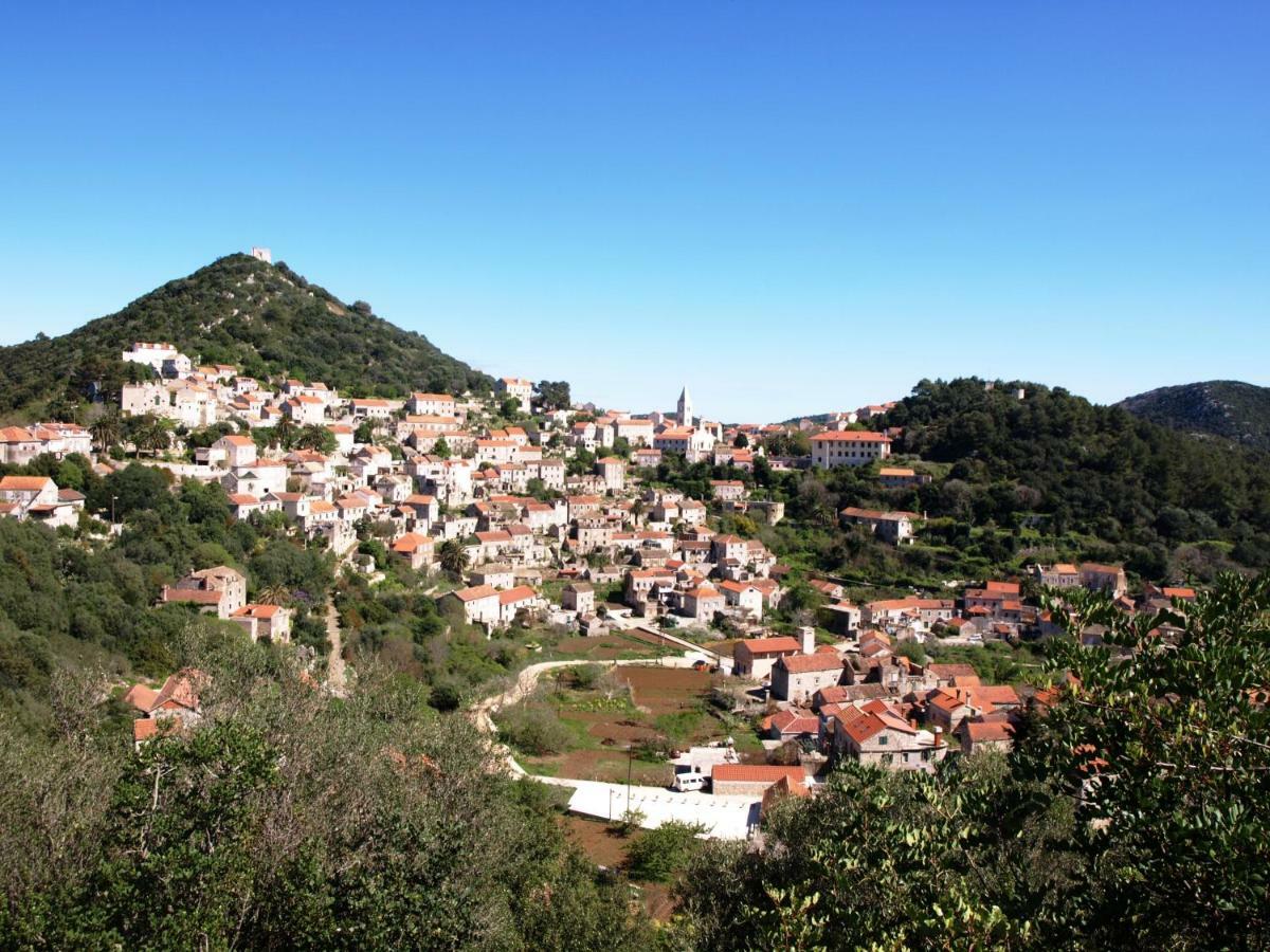 Apartments Luza Lastovo Bagian luar foto